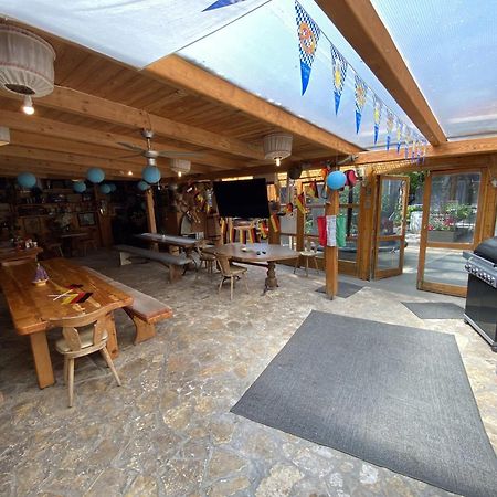 Lenzl'S Panzio Bed & Breakfast Szigetvár Екстериор снимка